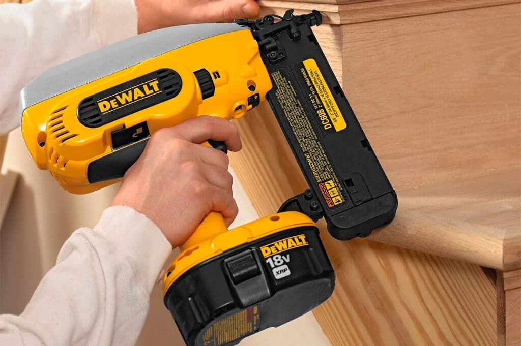 4. Colored Nails vs. Regular Nails for Nail Guns: What's the Difference? - wide 8